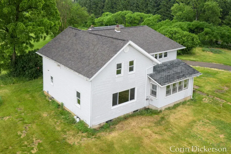 29255 S Dr N, Springport, MI 49284 - #3