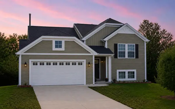 1037 Sunfield Drive, Holland, MI 49424