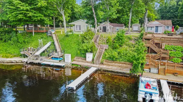 5539 Front Street, Newaygo, MI 49337