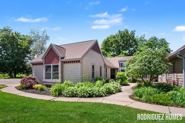 3393 English Hills Drive NW, GrandRapids, MI 49544