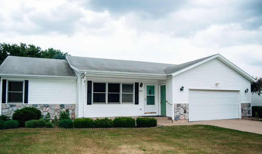 6674 Airfield Court SW, Cutlerville, MI 49315 - #3