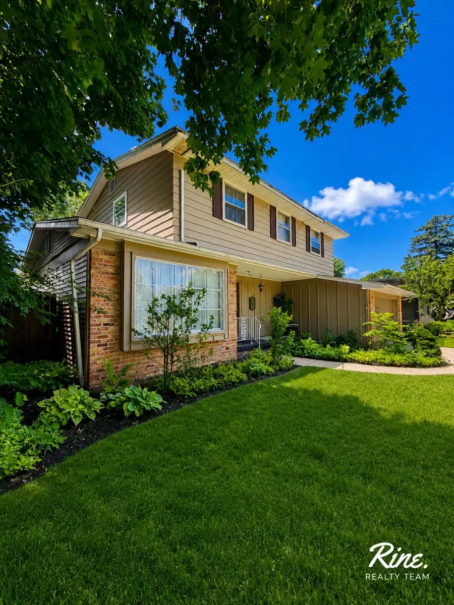2709 Belaire Drive, Lansing, MI 48911 - #3