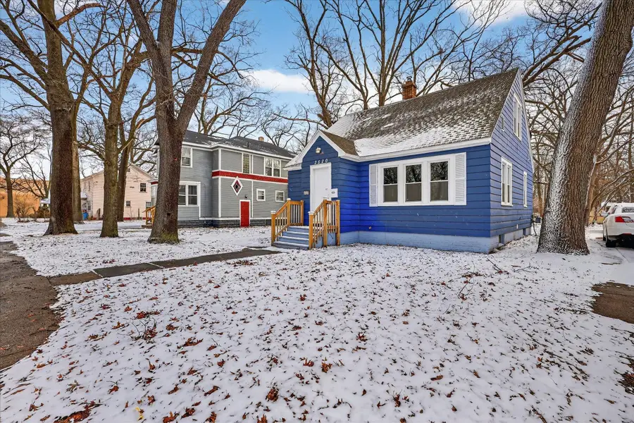 2520 5th Street, Muskegon Heights, MI 49444 - #2