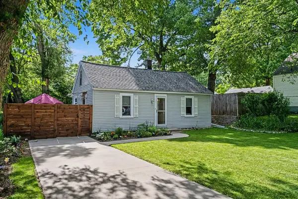 2628 Longstreet Avenue SW, Wyoming, MI 49509