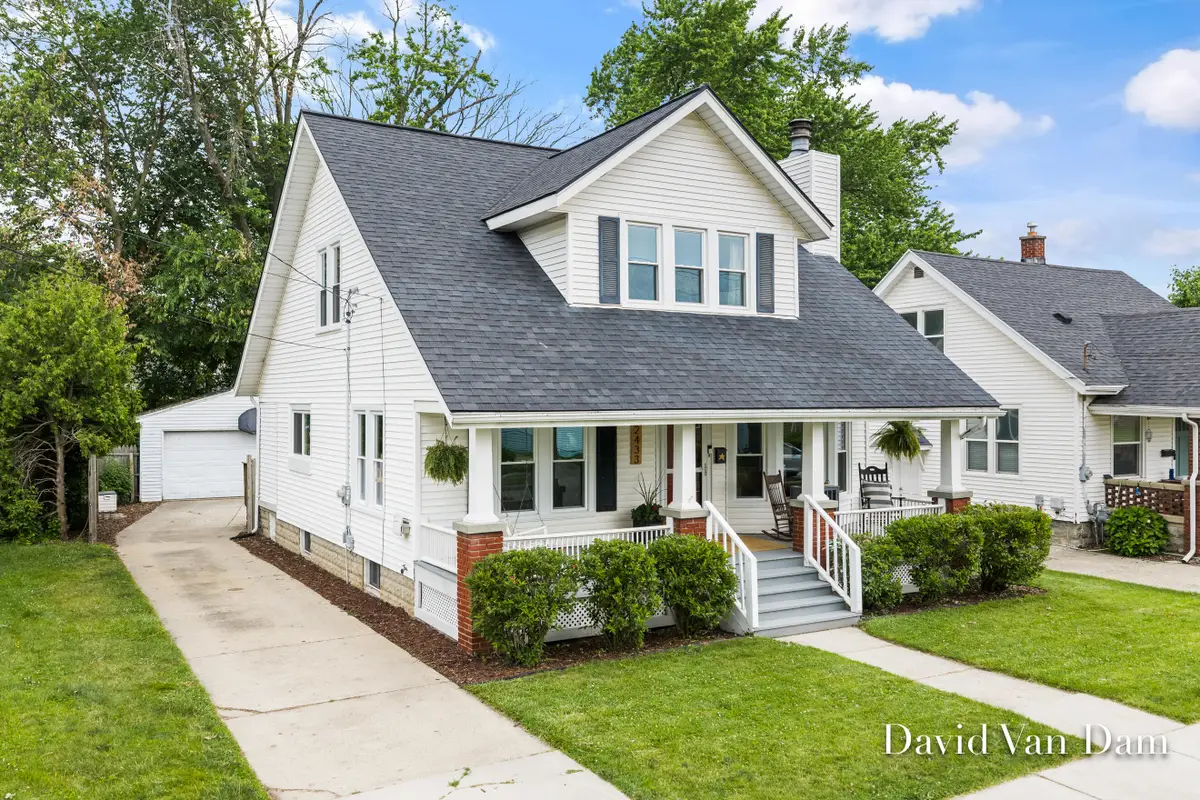 2433 Wyoming Avenue SW, Wyoming, MI 49519 - #1