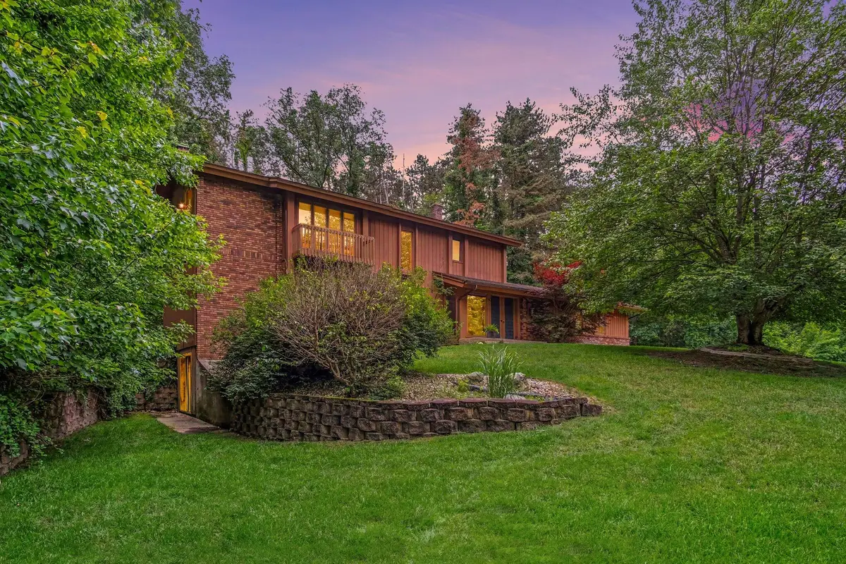 540 Roundtree Drive NE, Ada, MI 49301 - #1