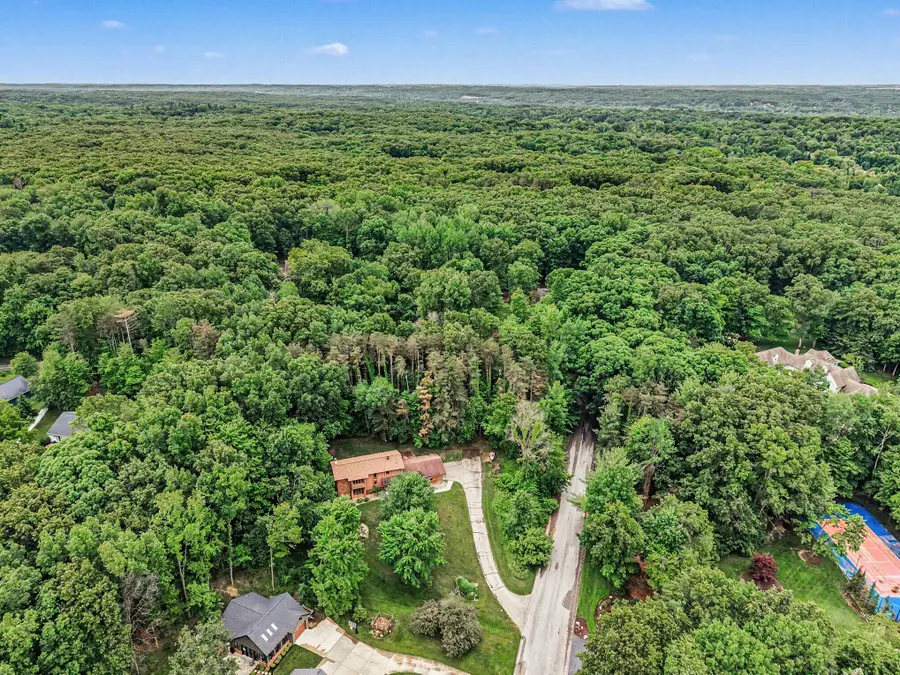540 Roundtree Drive NE, Ada, MI 49301 - #2