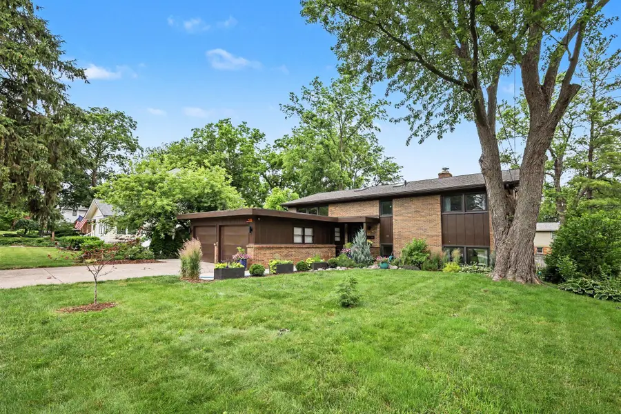 2235 Boston Street SE, Grand Rapids, MI 49506 - #2