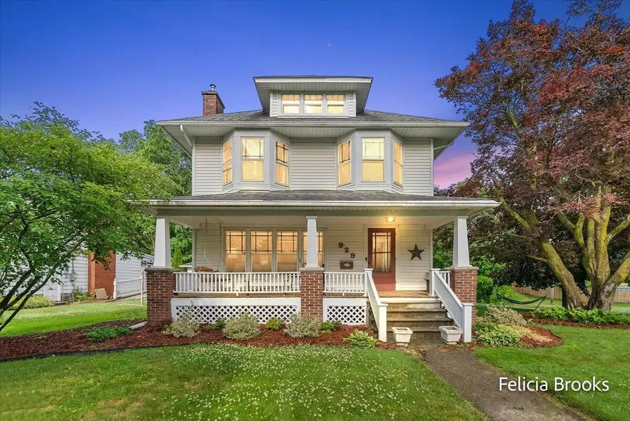 929 S Jefferson Street, Hastings, MI 49058 - #2
