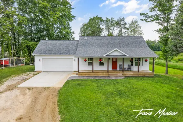 23438 Kimball Road, SandLake, MI 49343