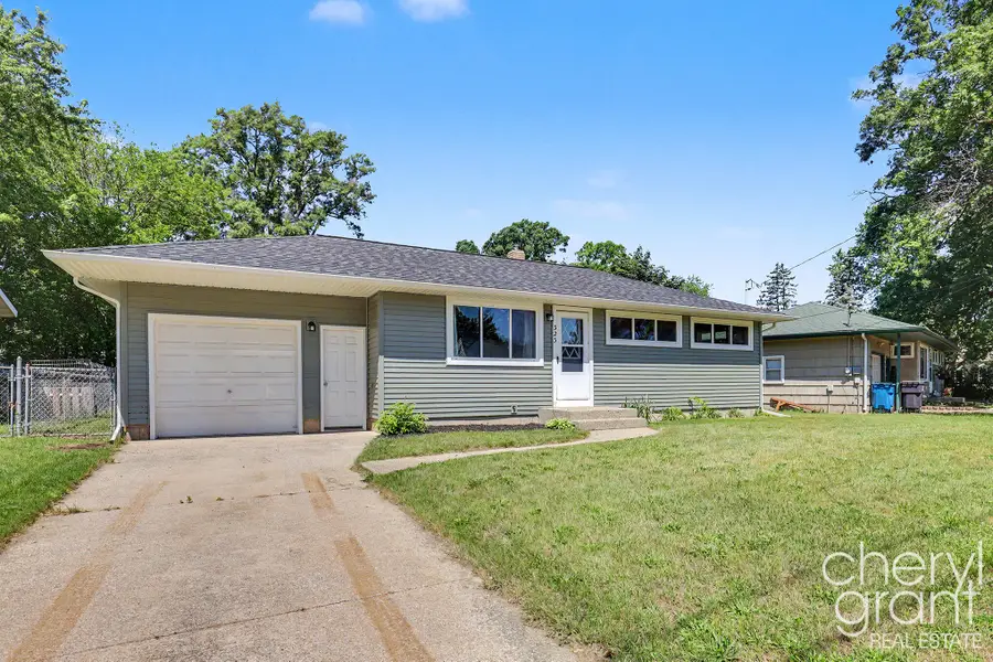 323 Lorene Street, Wayland, MI 49348 - #2