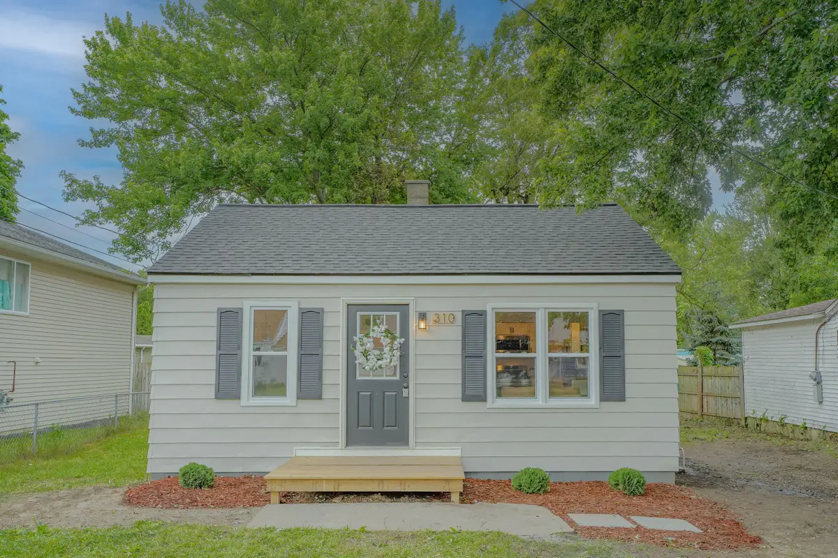 310 Majestic Street SE, Kentwood, MI 49548 - #1