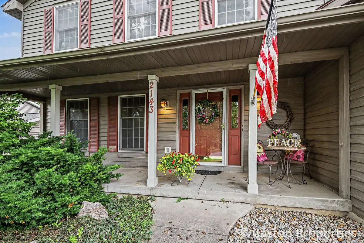2143 Wolfboro Drive SE, Kentwood, MI 49508 - #1