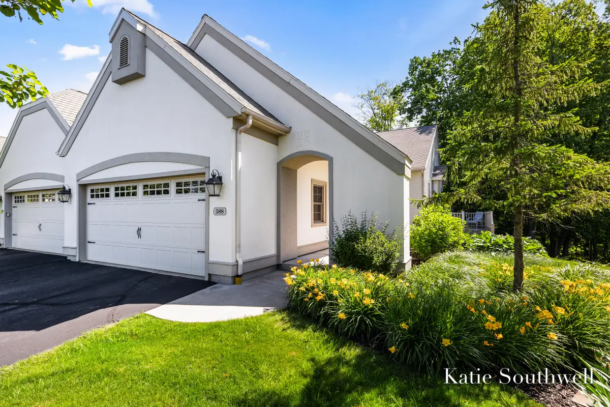 588 Enclave Court SE Unit: 20, Grand Rapids, MI 49546 - #1