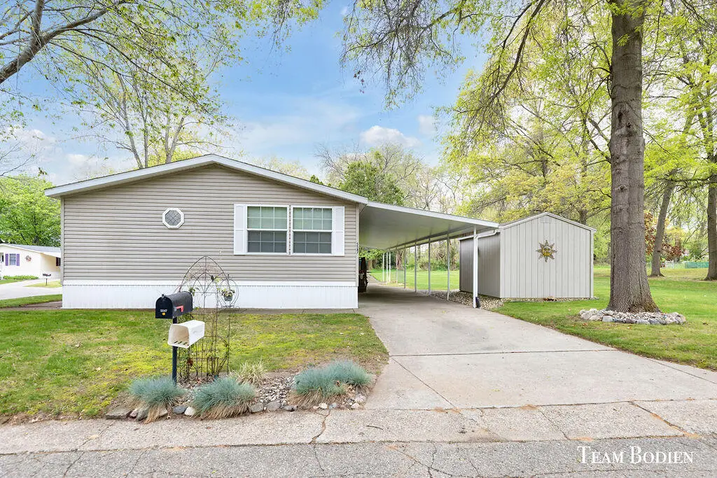 5547 Seagull Drive NE, Belmont, MI 49306 - #1