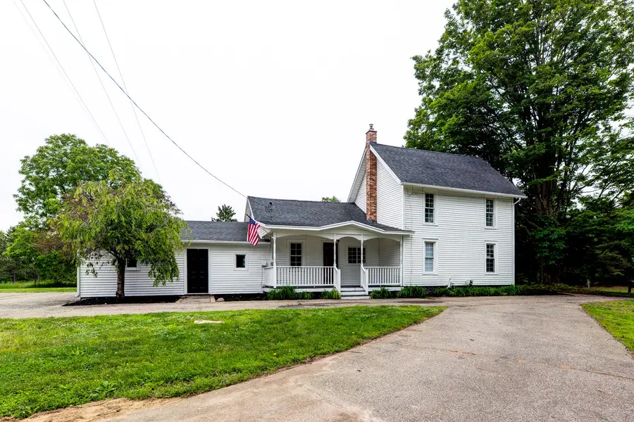 373 E D Avenue, Kalamazoo, MI 49009 - #2