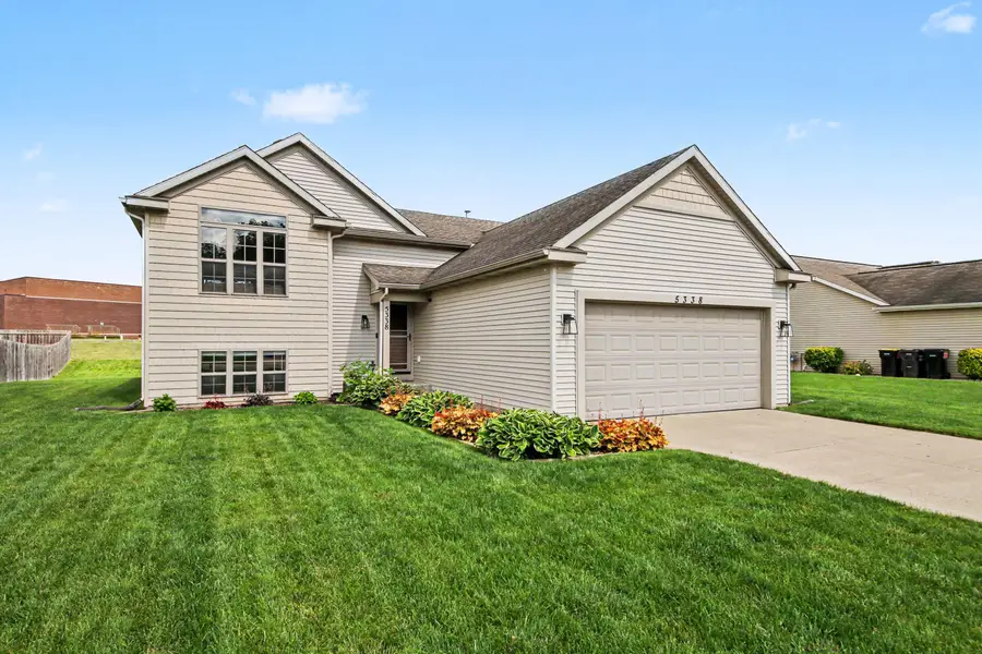 5338 Quest Drive SW, Grandville, MI 49418 - #2