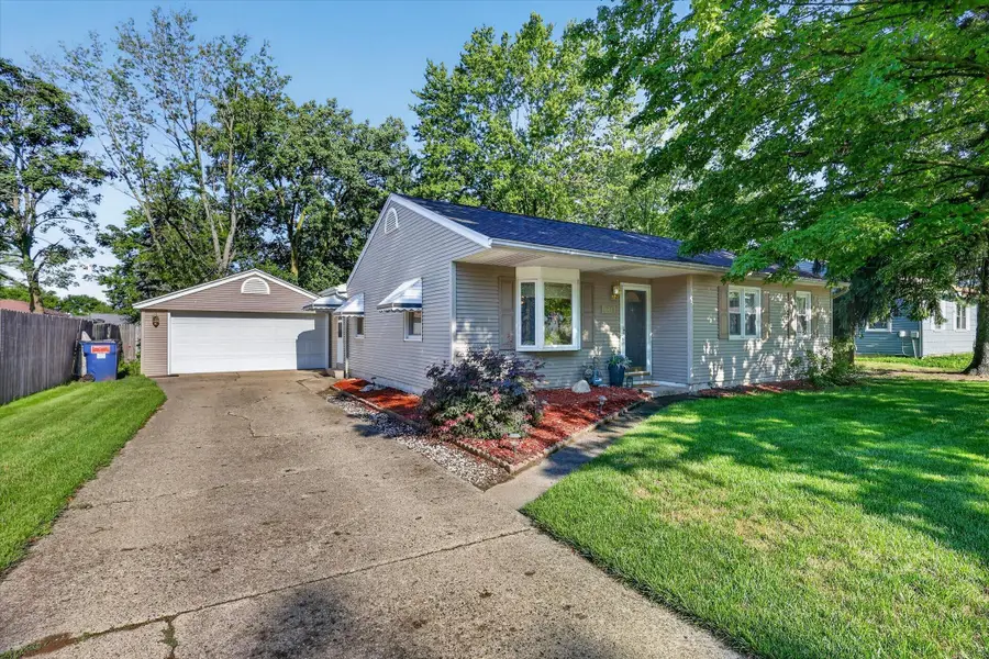 5249 Madison Avenue SE, Kentwood, MI 49548 - #2