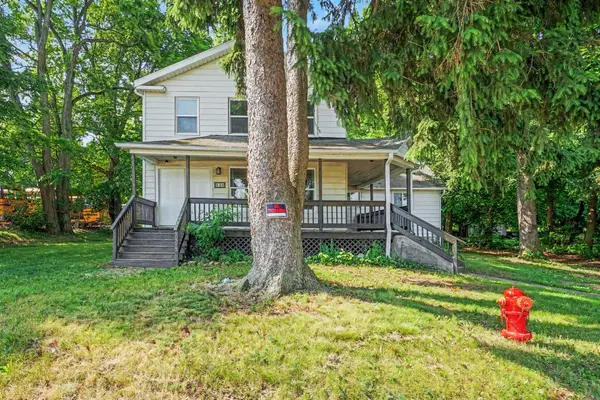 338 College Street, Olivet, MI 49076