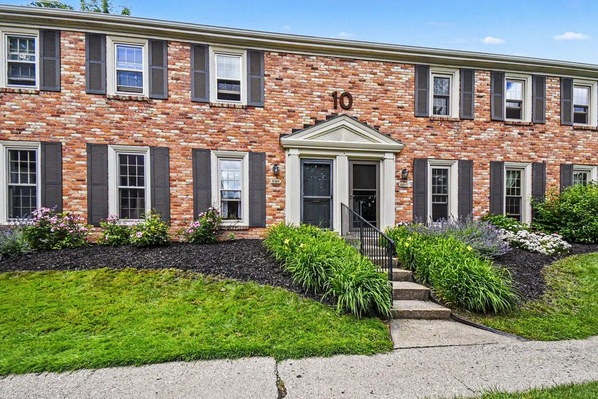 2529 Abbington Drive SE Building: 10 Unit: 91, Grand Rapids, MI 49506 - #1