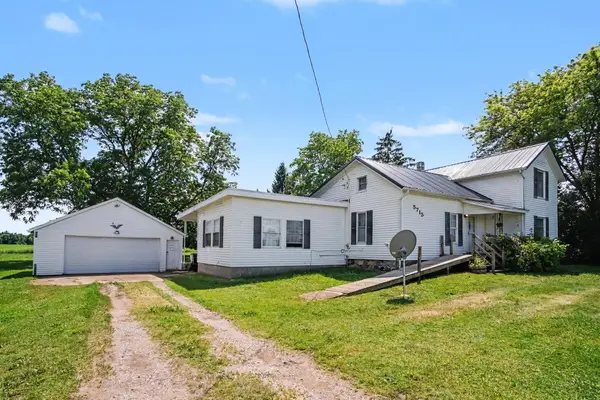 5715 Potters Road, Saranac, MI 48881