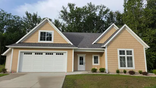 1500 Poppy Point Drive, Jenison, MI 49428