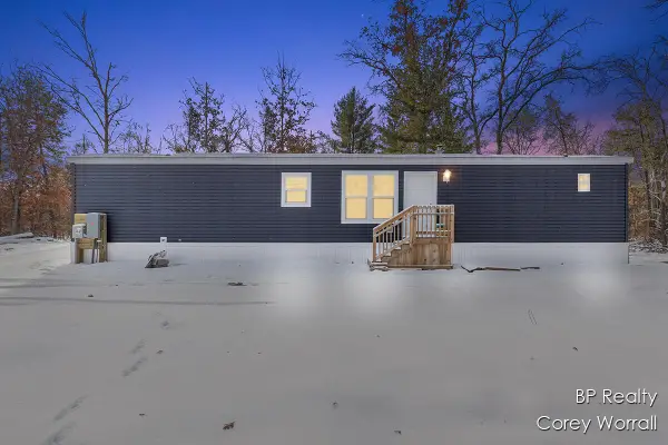 5017 S Sunray Court, Idlewild, MI 49642
