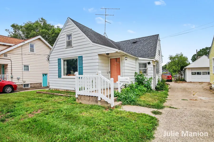 1829 Delwood Avenue SW, Wyoming, MI 49509 - #2