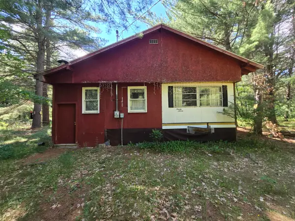 2637 S Jenny Circle, Baldwin, MI No