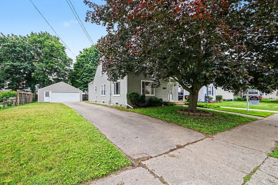 1930 Galewood Avenue SW, Wyoming, MI 49509 - #2