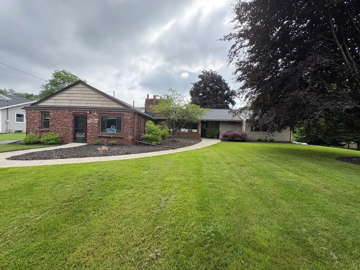 322 Maynard Avenue SW, Walker, MI 49534 - #1