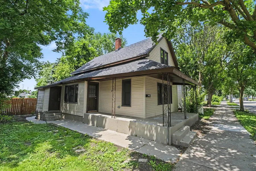 651 McReynolds Avenue NW, Grand Rapids, MI 49504 - #2