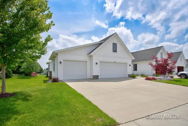 850 Harper Woods Drive SW Building: 12 Unit: 24, ByronCenter, MI 49315