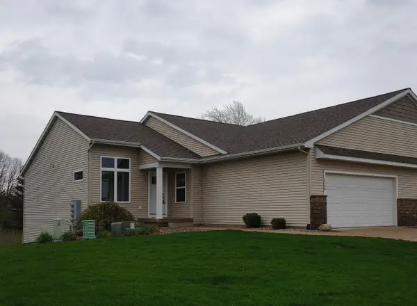 1368 S Village Circle, Kalamazoo, MI 49009