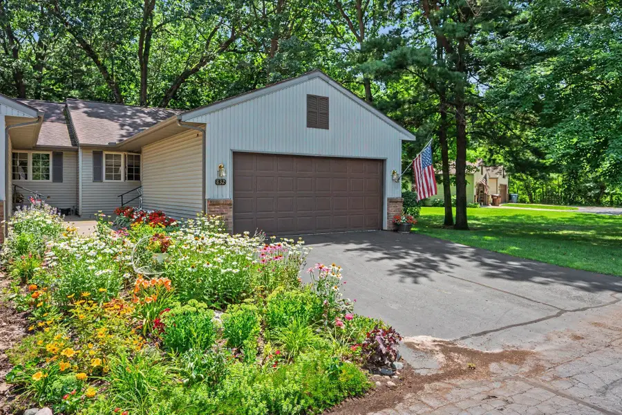 832 Highbanks Drive Unit: 19, Allegan, MI 49010 - #3