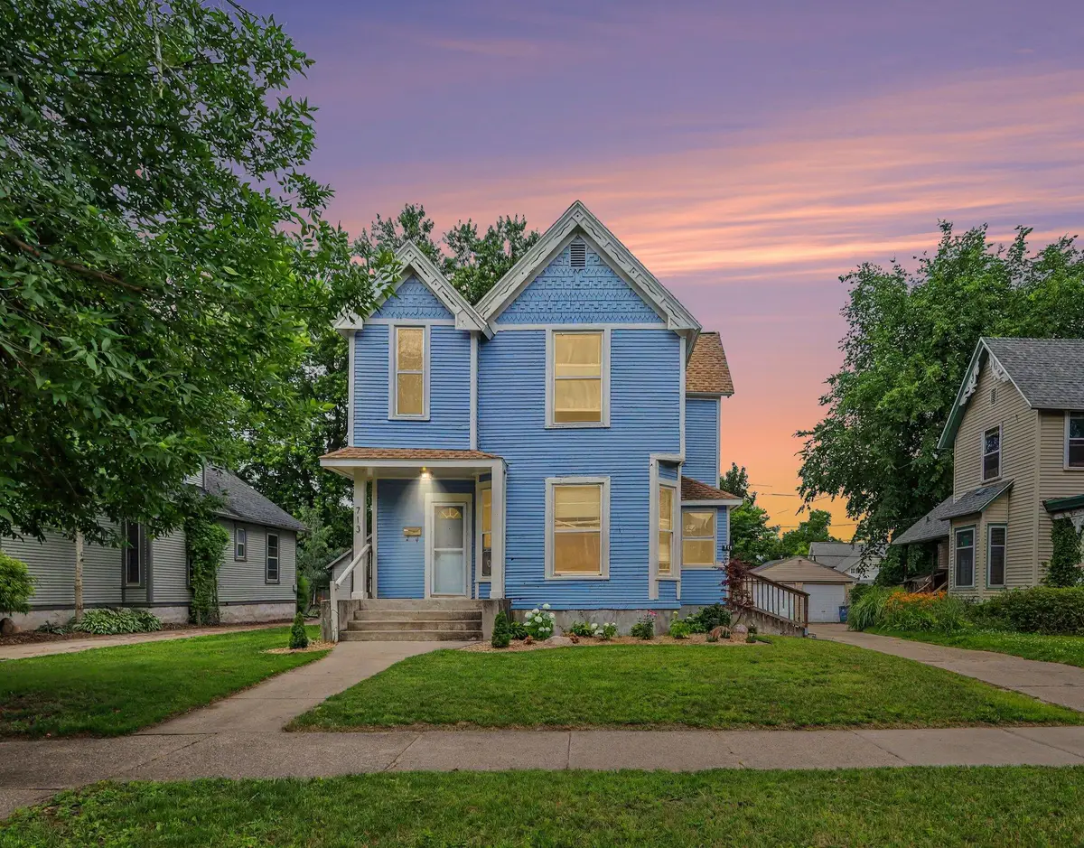 711 Paris Avenue SE, Grand Rapids, MI 49503 - #1