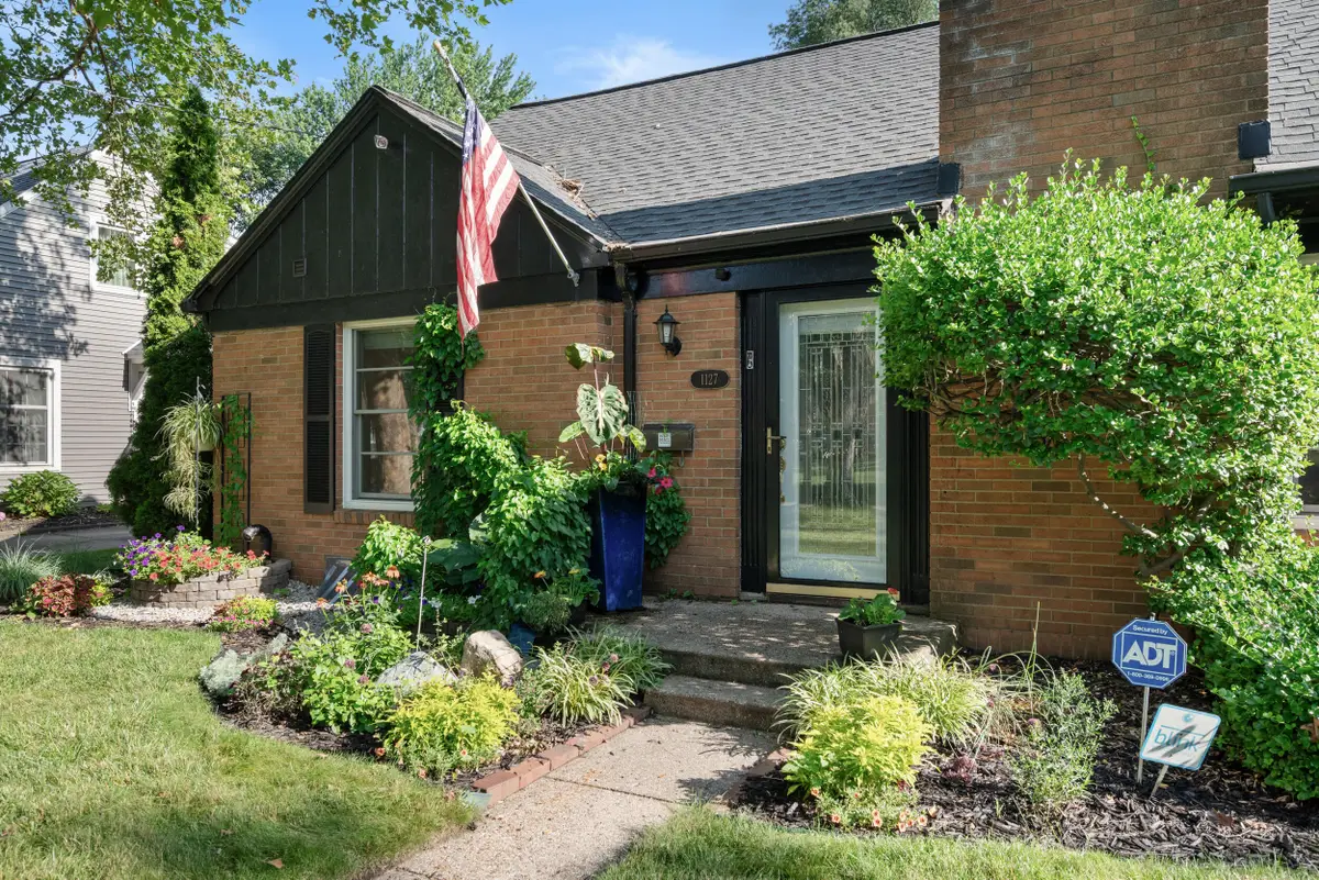 1127 Lakeway Avenue, Kalamazoo, MI 49001 - #1