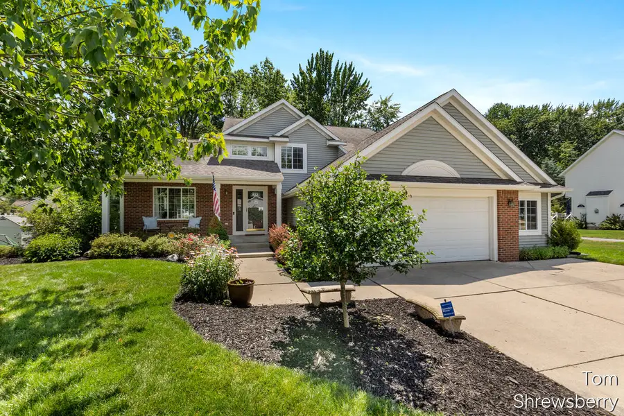 6494 Los Altos Drive NE, Rockford, MI 49341 - #3