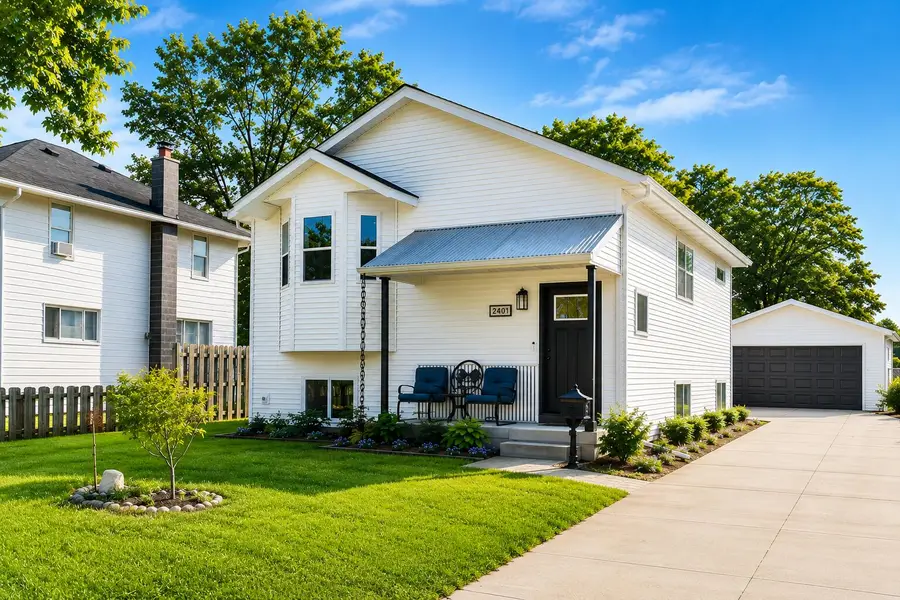 2401 Lamar Avenue SW, Wyoming, MI 49519 - #2
