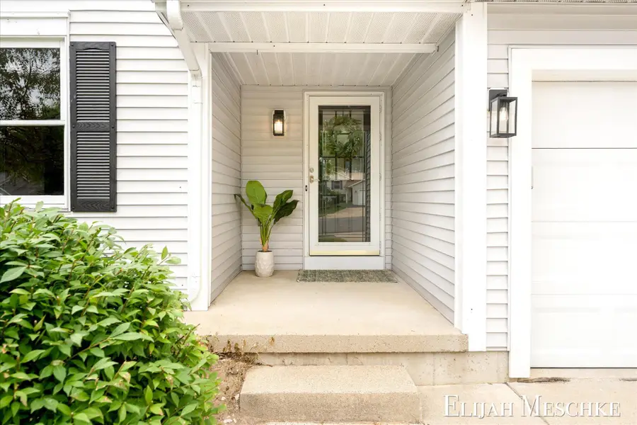 1385 Shaw Court NE, Rockford, MI 49341 - #3
