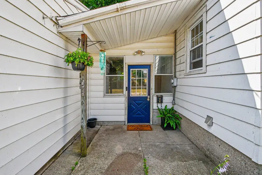 423 N Hudson Street SE, Lowell, MI 49331 - #3