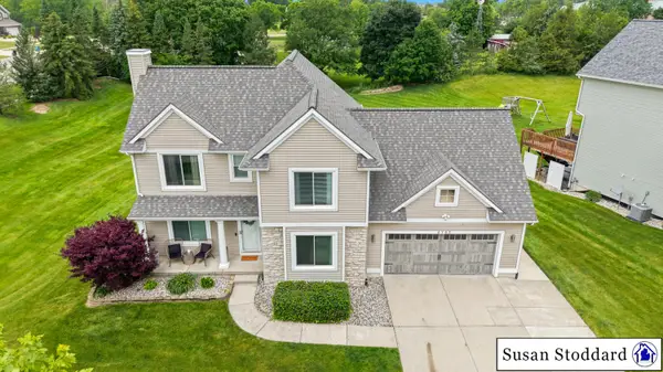 6793 Avalon Drive SE, Caledonia, MI 49316