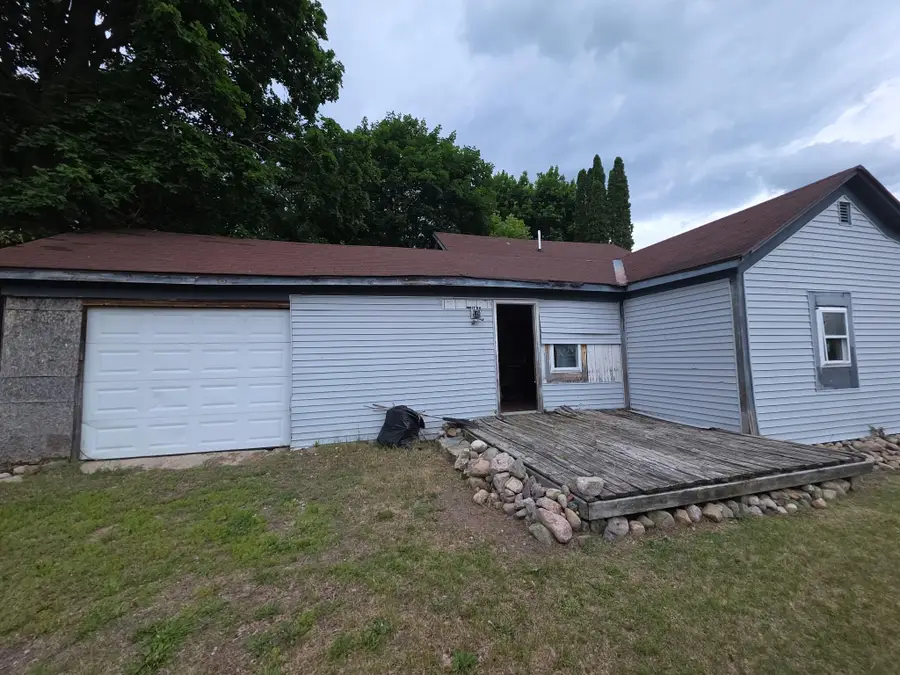 224 S Camburn Street, Stanton, MI 48888 - #3