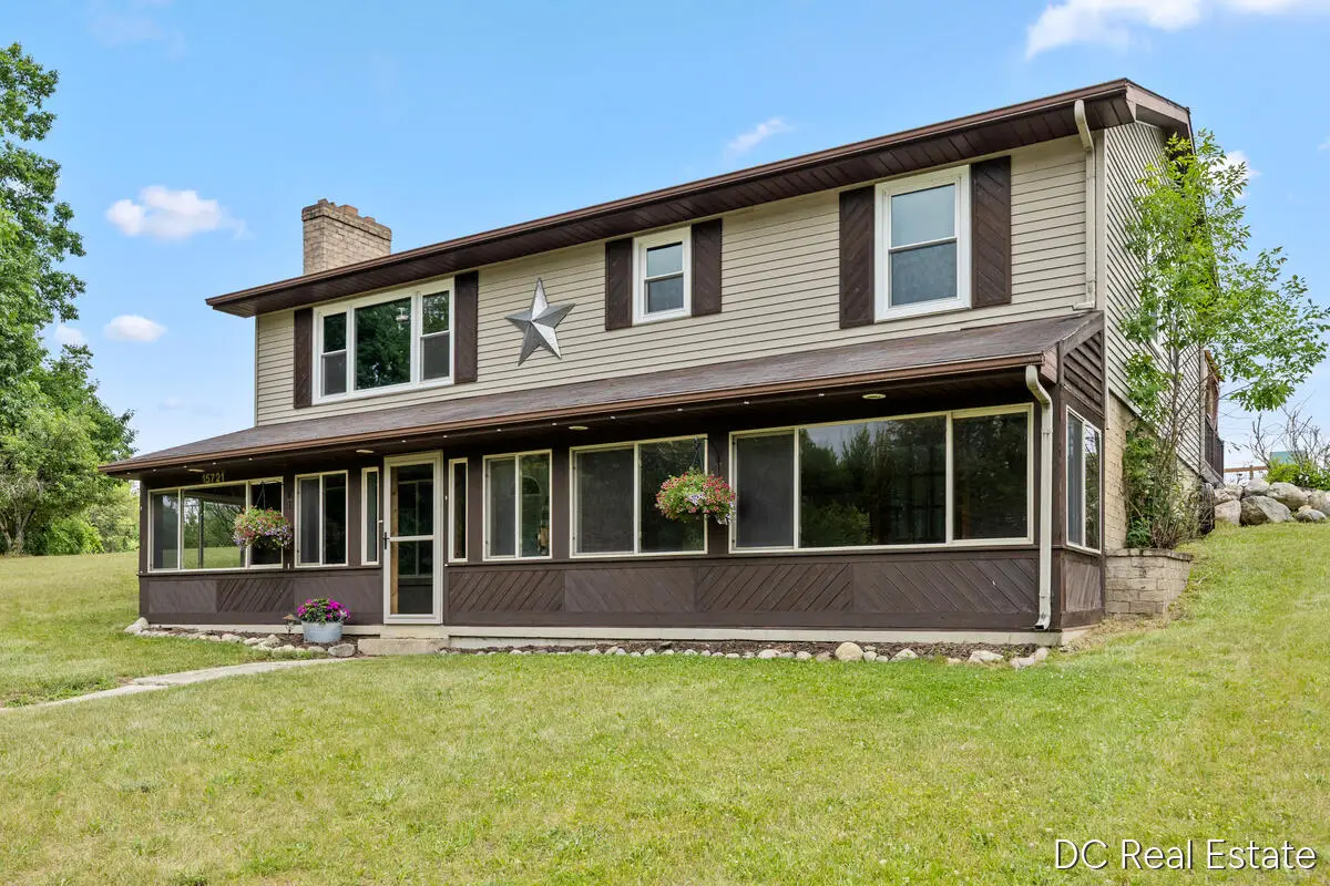 15721 W Almy Road, Winfield, MI 49329 - #1