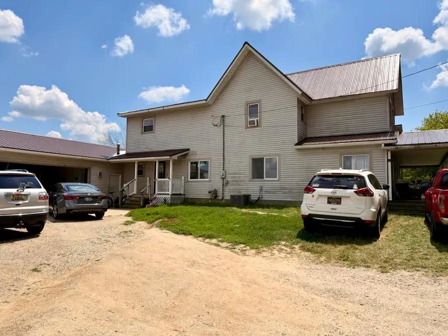 8565 S Mount Hope Road, Bloomer, MI 48811 - #2