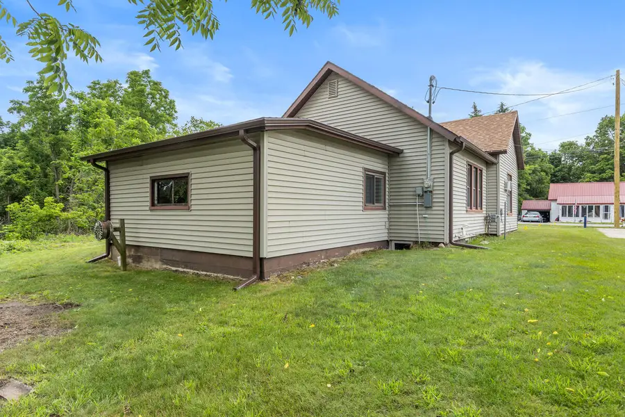 111 N Main Street, Crystal, MI 48818 - #3