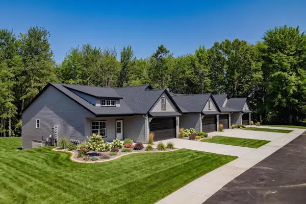 17426 Ridge Avenue, Ferrysburg, MI Yes