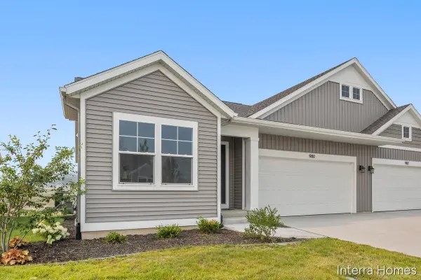 980 Scioto Drive NW Unit: 4, ComstockPark, MI 49321