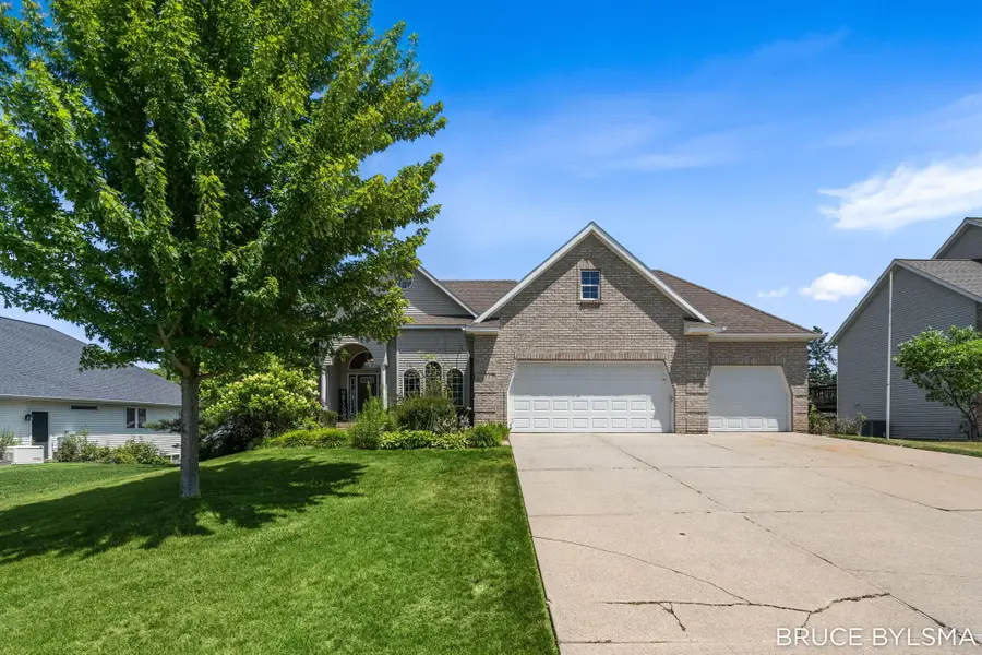 6100 Sunningdale Drive, Hudsonville, MI 49426 - #2
