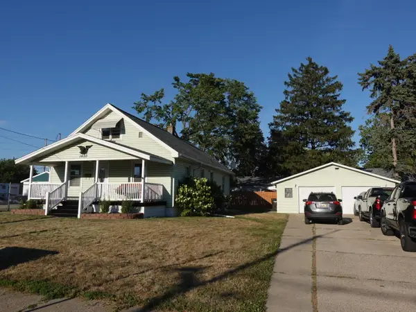 1620 Burlingame Avenue SW, Wyoming, MI 49509